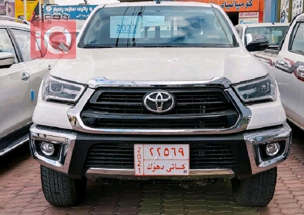 تويوتا هايلوكس